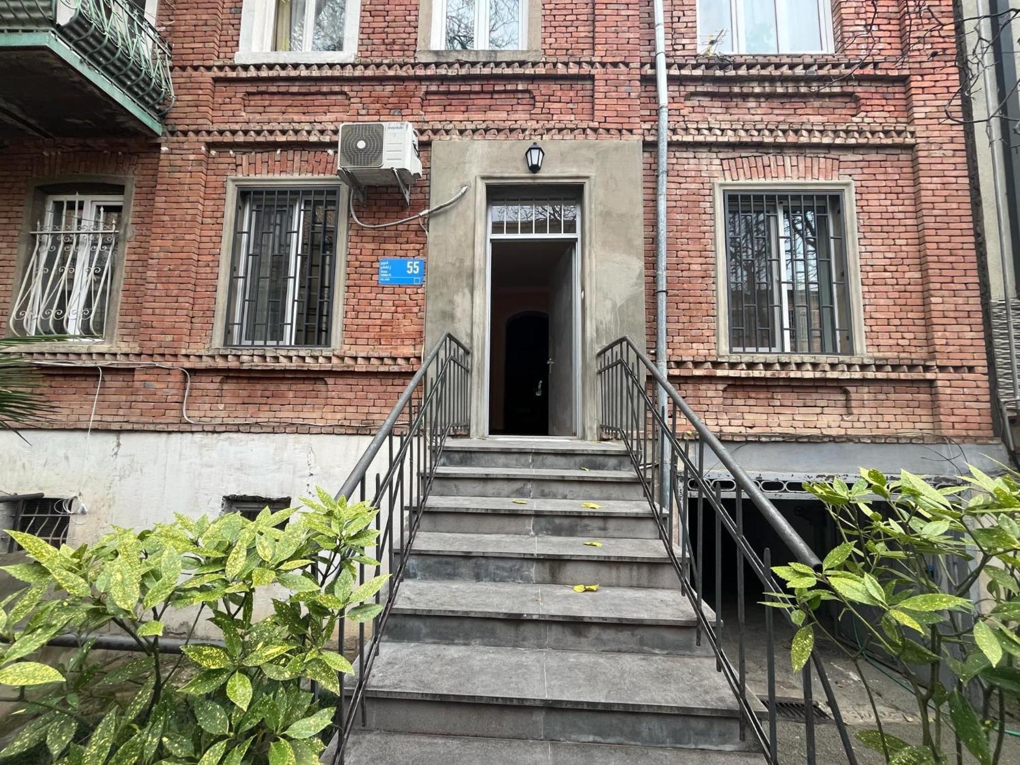 Vake Apartment Tbilisi Bagian luar foto